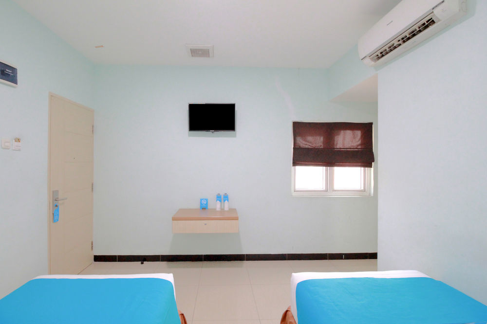 Amaliun Hotel Medan Kültér fotó