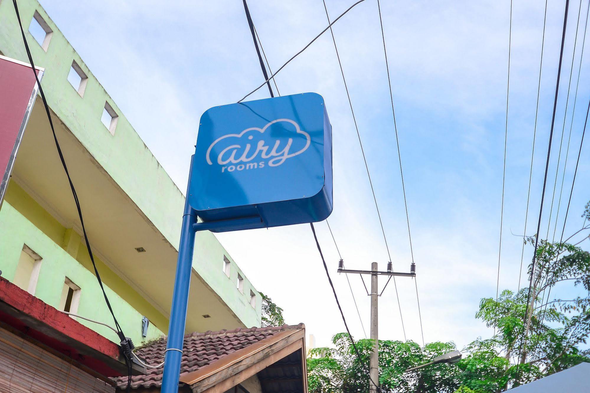 Amaliun Hotel Medan Kültér fotó