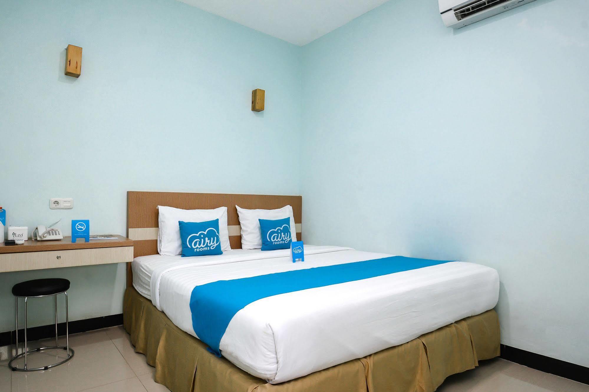 Amaliun Hotel Medan Kültér fotó
